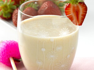 batido_de_fresas_con_durazno.jpg batido_de_fresas_con_durazno.jpg