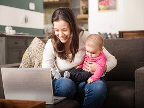 Ser madre y trabajar fuera de casa; 5 formas de superar esta etapa de la mejor manera Ser madre y trabajar fuera de casa; 5 formas de superar esta etapa de la mejor manera