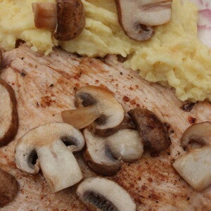 receta de pollo salsa champinones pure papa