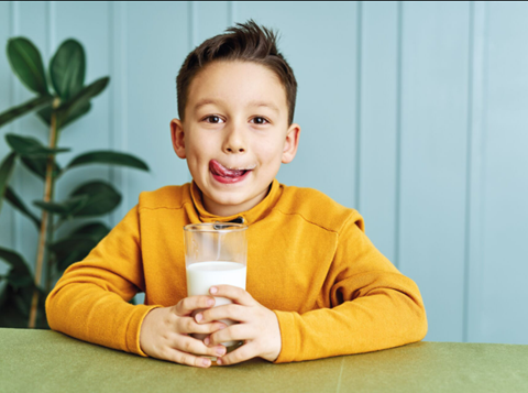 Cuando los niños consuman alimentos con lactosa, ten presentes las recomendaciones Ten en cuenta las pautas al brindarle alimentos con lactosa a los niños