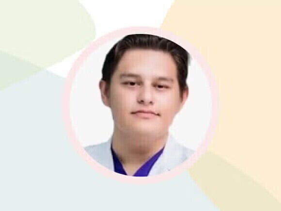 Dr. Demian Martínez | Especialista en Medicina General